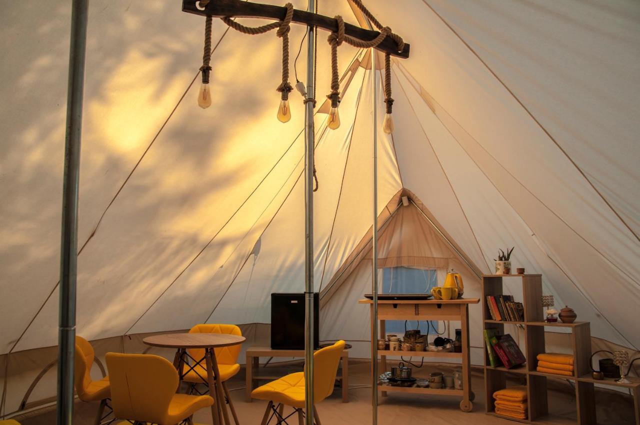 Glamping Z Alpakami Hotell Jankowice  Exteriör bild