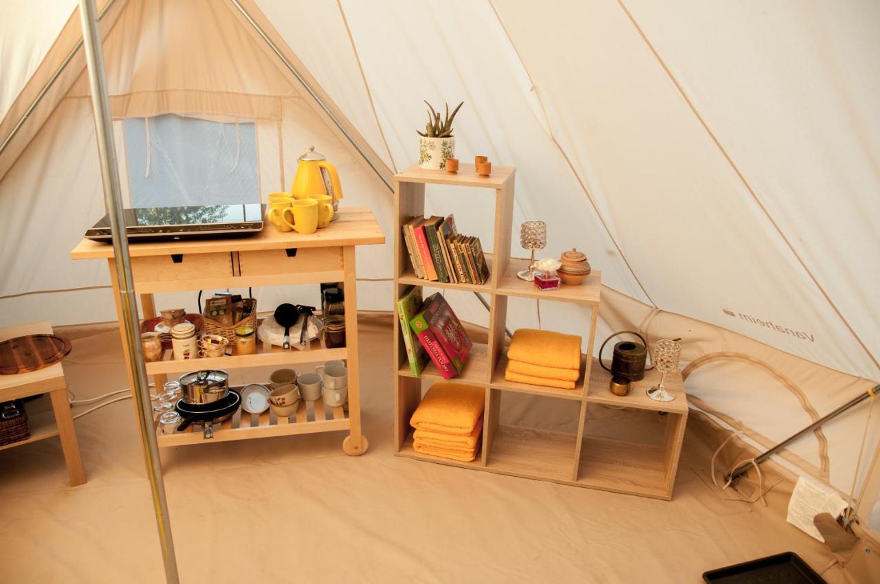 Glamping Z Alpakami Hotell Jankowice  Exteriör bild